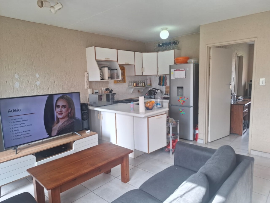 1 Bedroom Property for Sale in Pellissier Free State